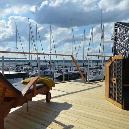 Botel Houseboat Hecht In At The Marina Minde Egernsund